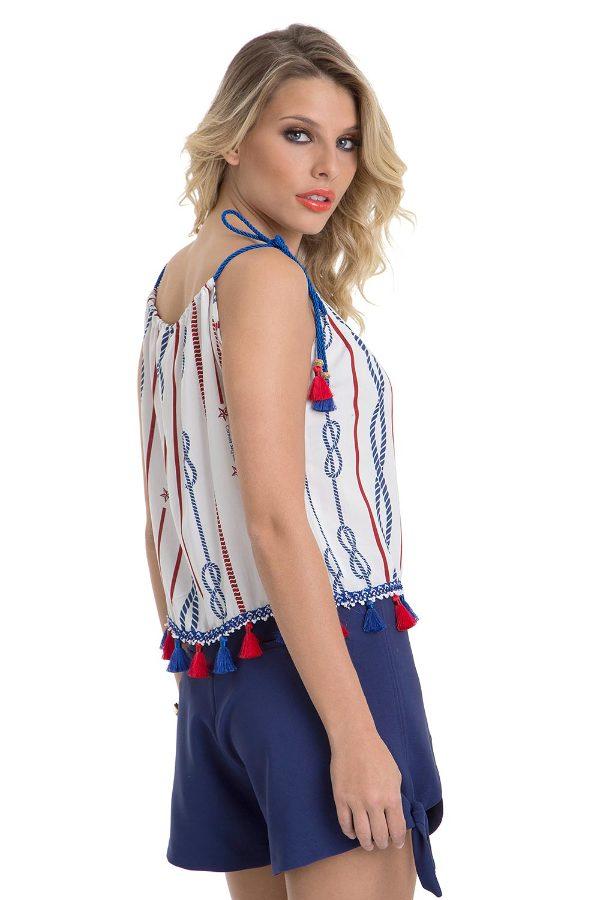  BLUSA CON COLGANTES