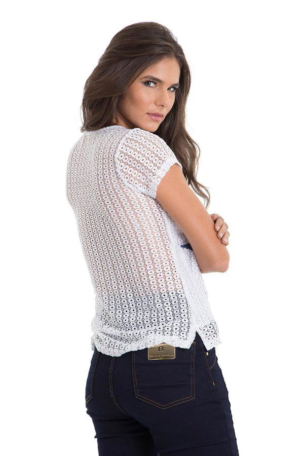T-SHIRT ENCAJE Y BORDADO