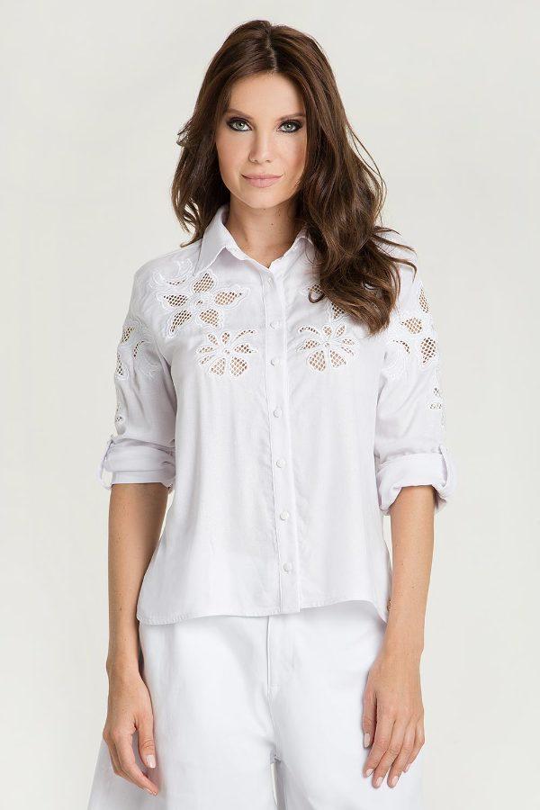 CAMISA CON BORDADOS