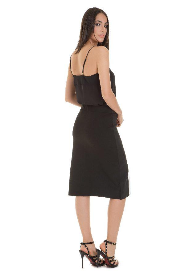 FALDA MIDI TRICOT CON RANURA