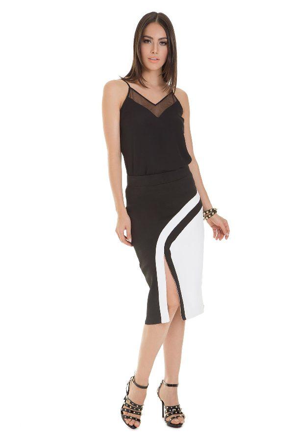 FALDA MIDI TRICOT CON RANURA