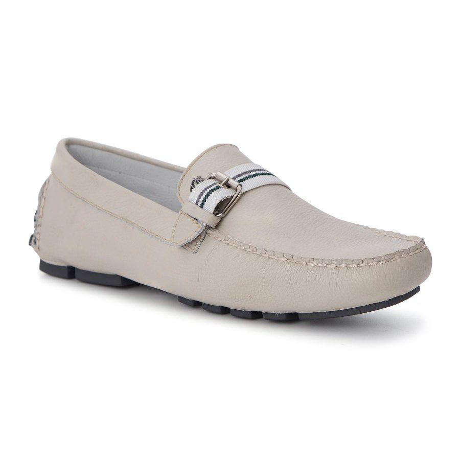 MOCASÍN CON COSTURAS