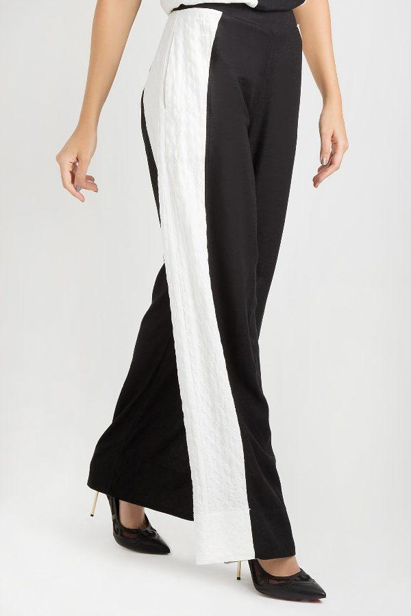 PANTALÓN PALAZZO CON MATELASSE