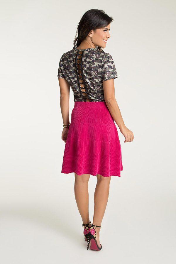 FALDA MIDI CON ESTAMPA FLORAL