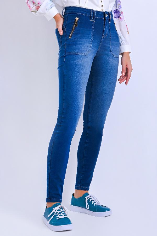 PANTALON SKINNY CON ZIPERES BOLSILLO