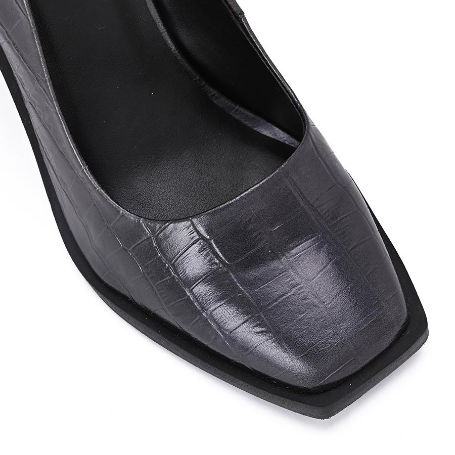 STILETTO