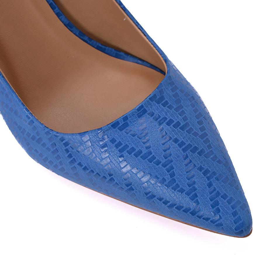 STILETTO