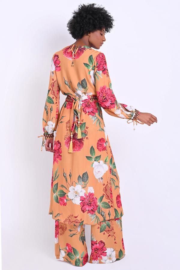 BLUSA ALARGADA CON CINTURÓN