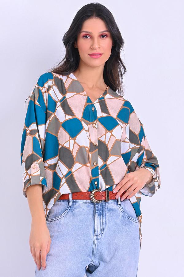 CAMISA ESCOTE EN V Y MANGA AMPLIA