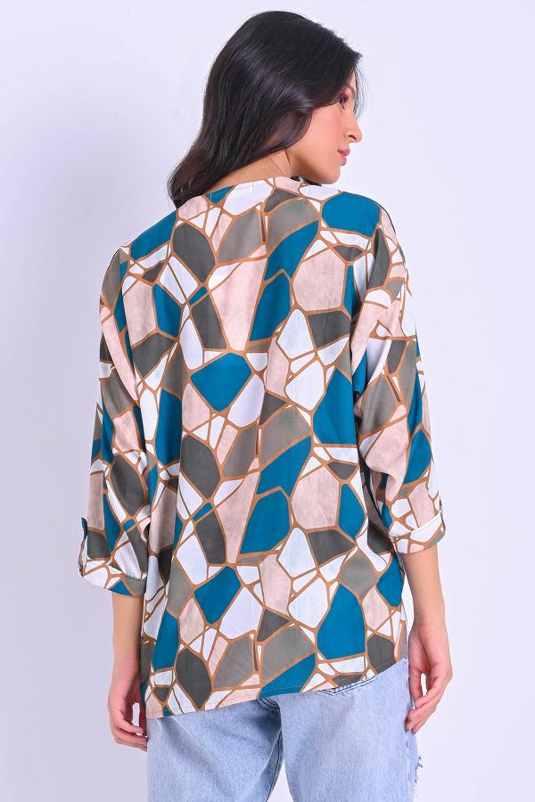 CAMISA ESCOTE EN V Y MANGA AMPLIA