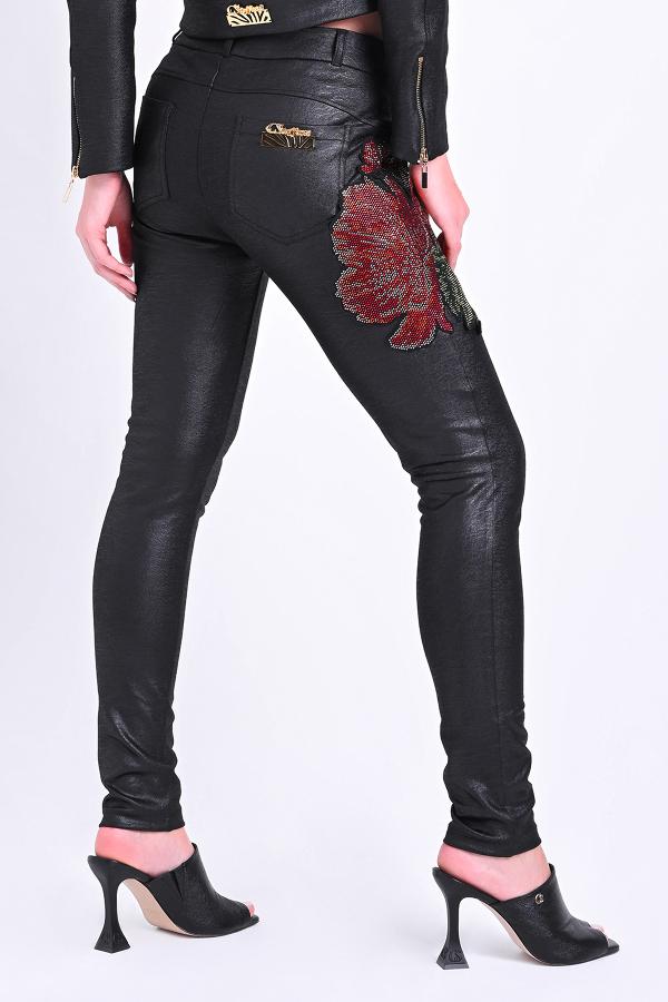 PANTALON SUPER SKINNY CON APLIQUES