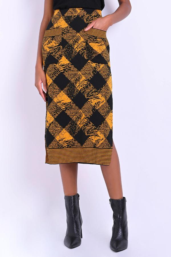 FALDA MIDI A CUADROS