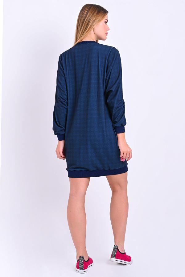 VESTIDO CON ESCOTE DIFERENCIADO