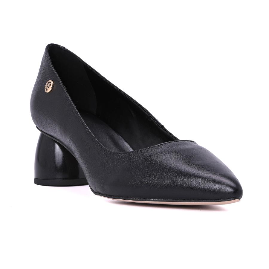 STILETTO