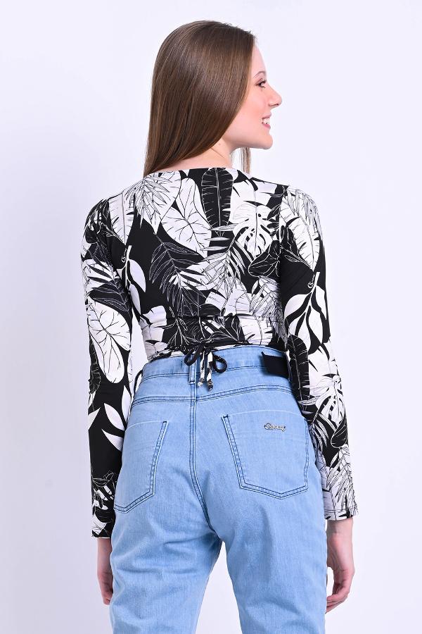 BLUSA CROPPED MANGA LARGA CON AMARRE