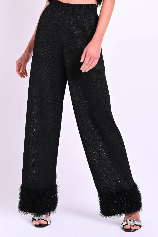 PANTALON CON VOLADO DE PELOS