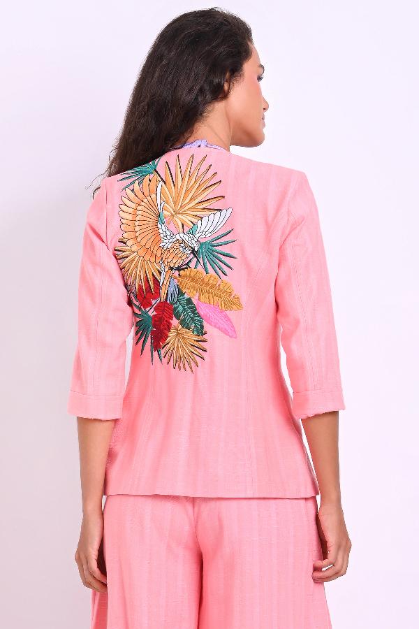 BLAZER CON BORDADO