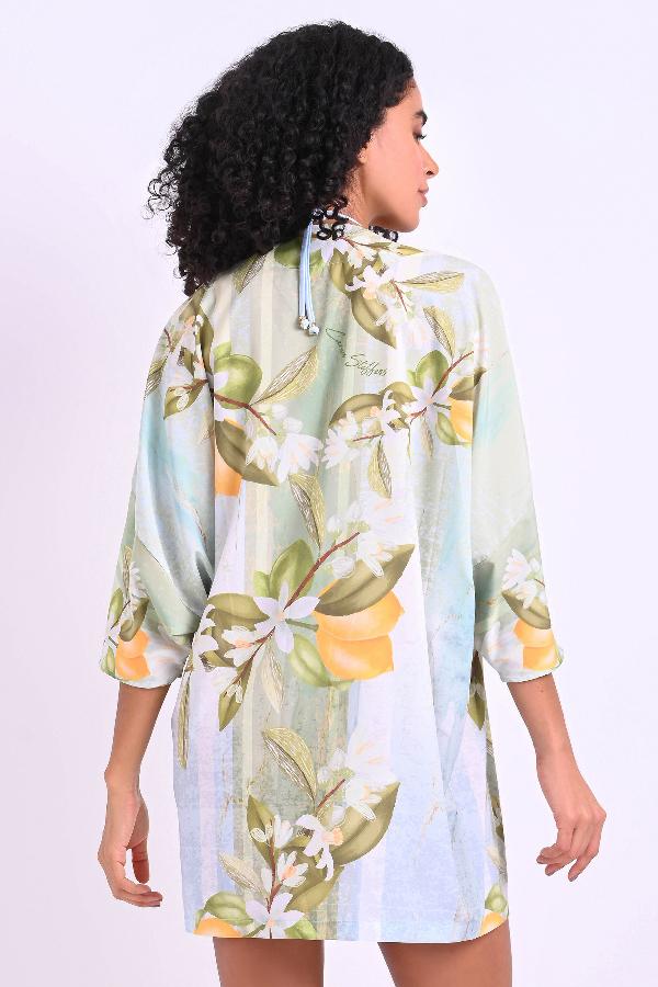 CHAQUETA CON PEDRERIA