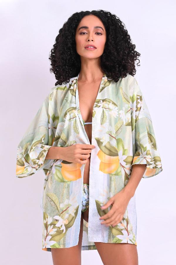 CHAQUETA CON PEDRERIA