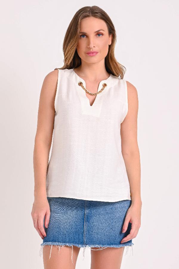 MUSCULOSA ESCOTE CON CORREA DE METAL