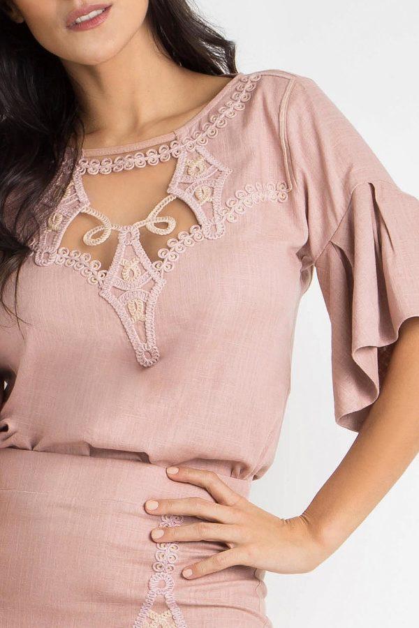 BLUSA BORDADA