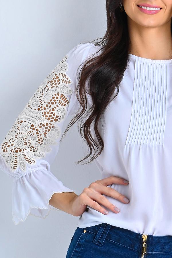 CAMISA CON MANGAS BORDADAS
