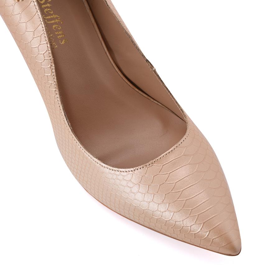 STILETTO