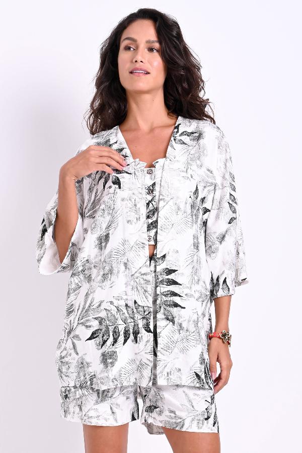 CHAQUETA CON PEDRERIA